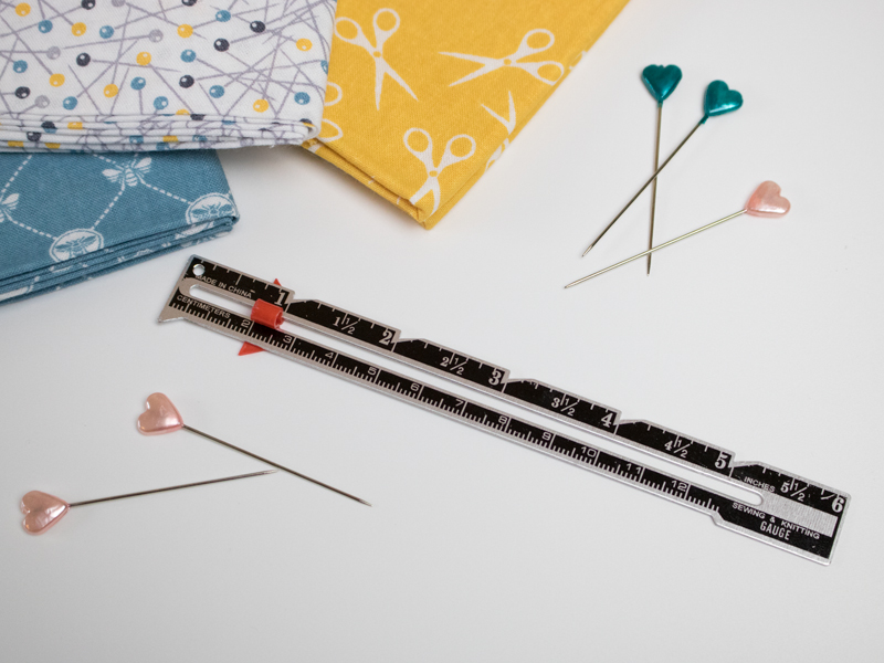 5 Uses For A Sewing Gauge - SewHayleyJane